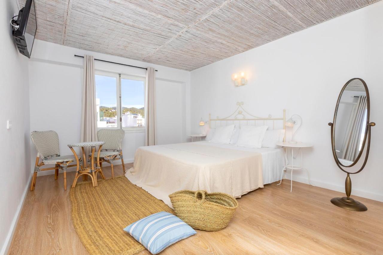 Can Beia Hostal Boutique (Adults Only) San Antonio  Ngoại thất bức ảnh