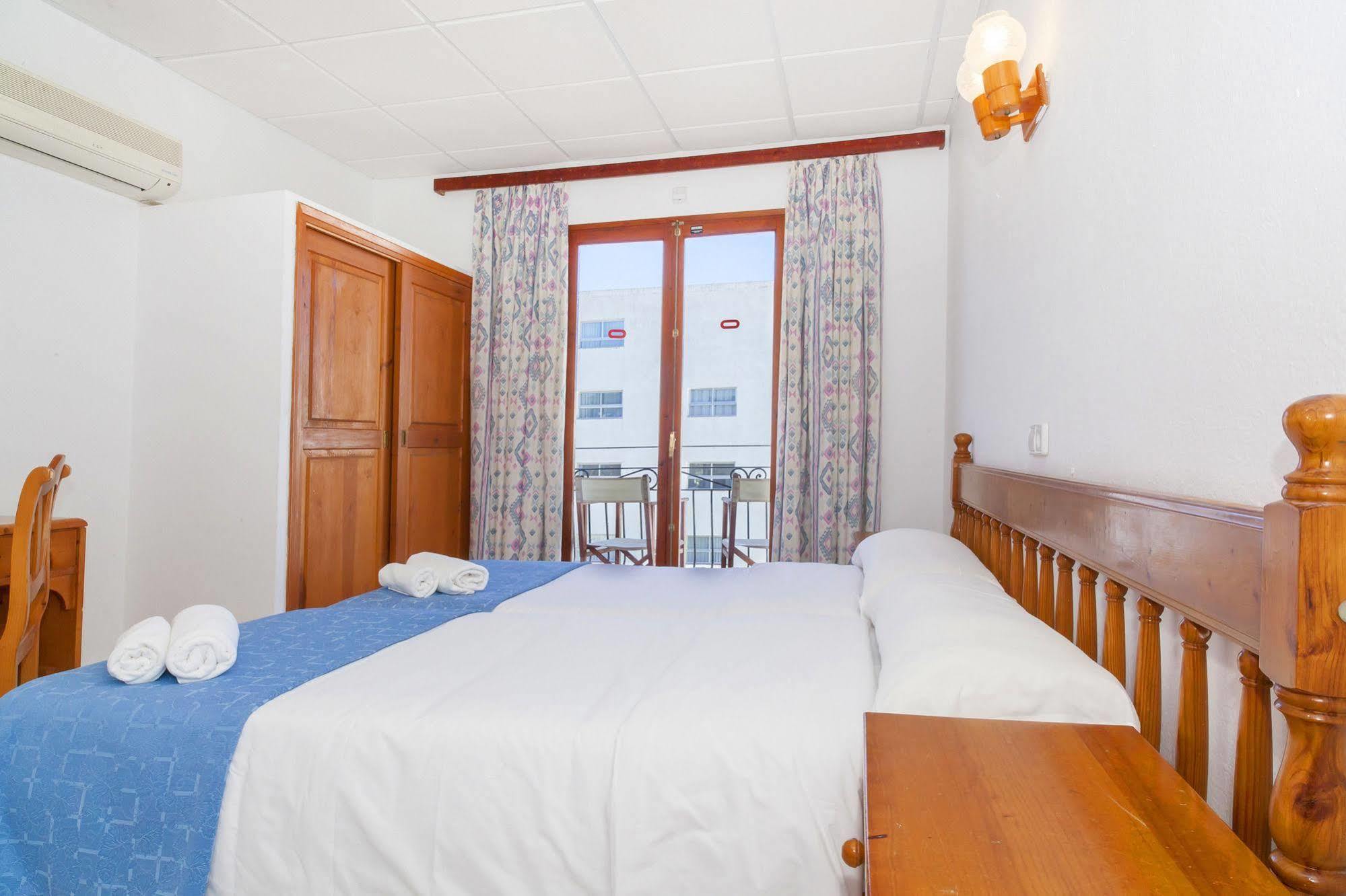 Can Beia Hostal Boutique (Adults Only) San Antonio  Ngoại thất bức ảnh