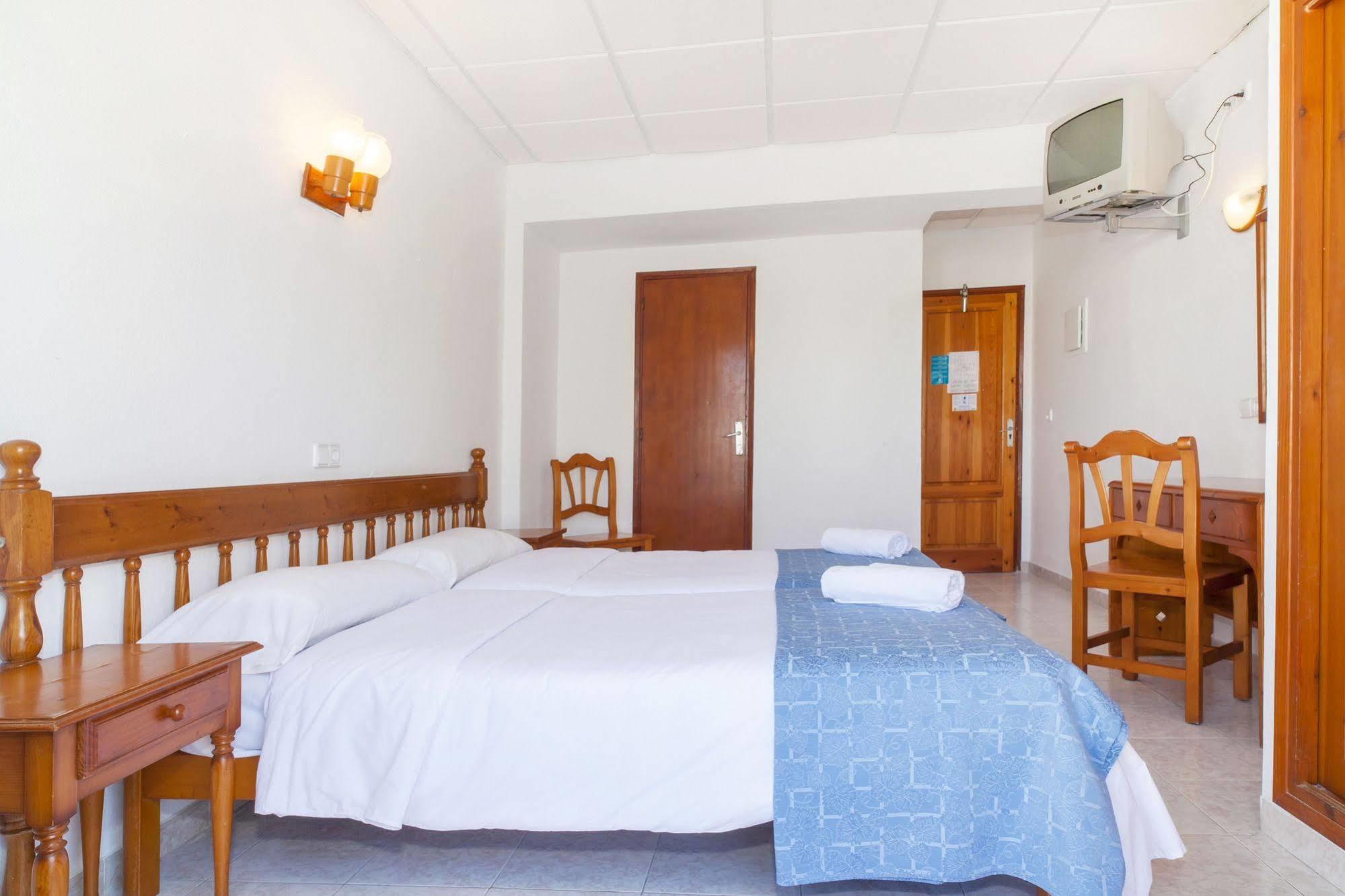 Can Beia Hostal Boutique (Adults Only) San Antonio  Ngoại thất bức ảnh